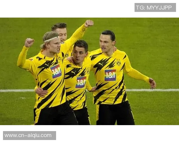 拜仁与多特激战正酣谁能在德甲巅峰对决中笑到最后 拜仁与多特激战正酣谁能在德甲巅峰对决中笑到最后